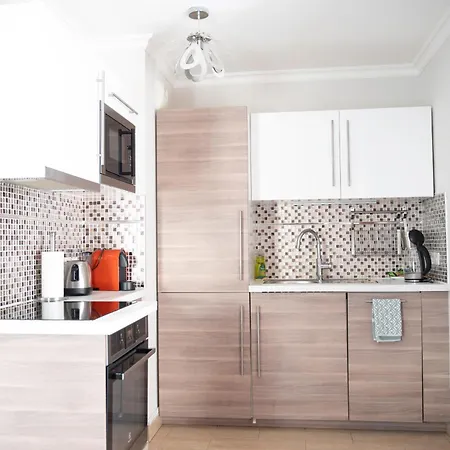 Luxury Orange Paris Disneyland * Serris